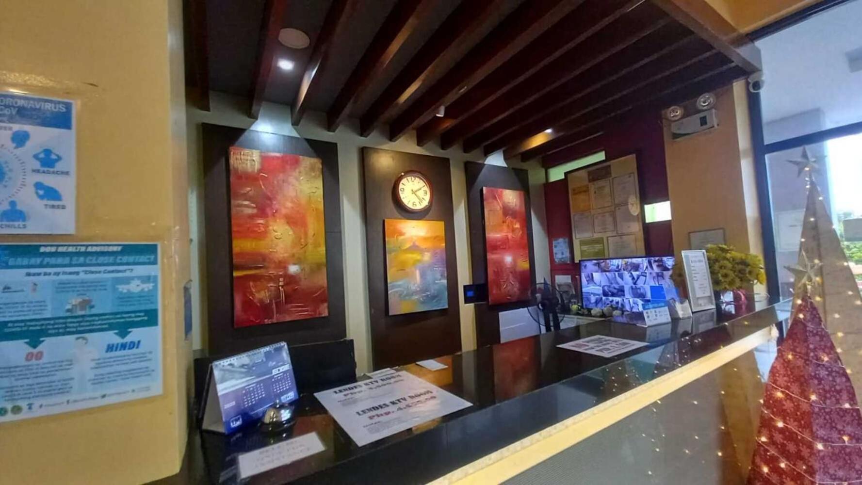 Oyo 1037 Lendes Tourist Inn Main Naga  Ngoại thất bức ảnh