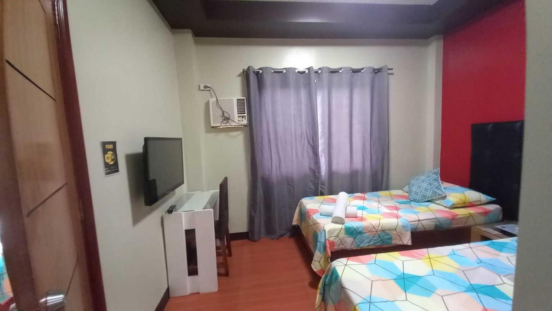 Oyo 1037 Lendes Tourist Inn Main Naga  Ngoại thất bức ảnh
